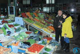 Бакинский рынок перед праздником: цены высокие, покупателей нет… - РЕПОРТАЖ